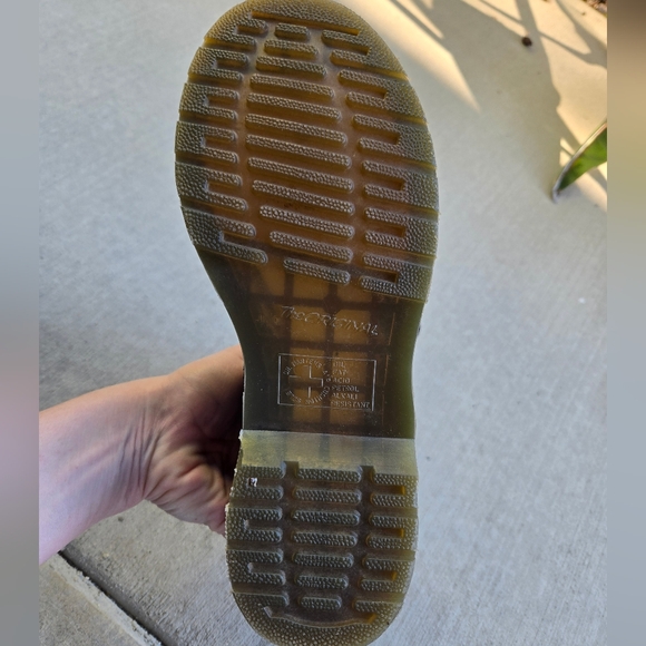 ISO Right Shoe or Sell Left, 7 - Picture 8 of 9